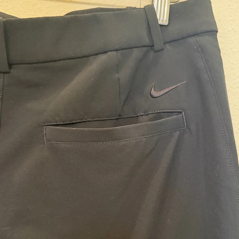 Nike Men's Black Performance Shorts Standard Fit Size 32/Medium